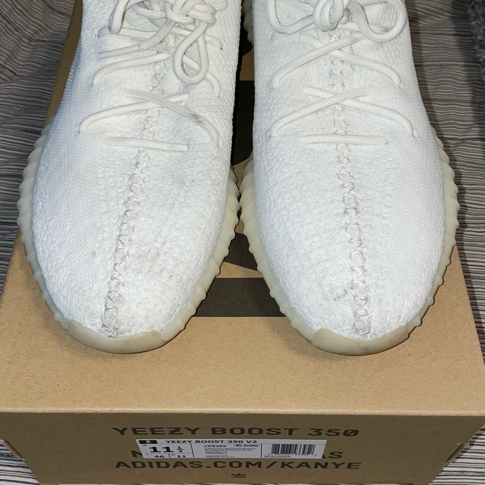 Yeezy Boost 350 V2. Cream white, size 11.5 men's, priced for condition-authentic